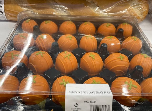 sams club pumpkin spice balls