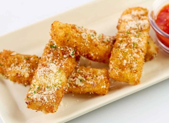 the cheesecake factory crispy fried cheese