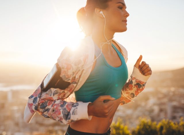 woman morning run outdoors, concept of the 30/30/30 morning routine for weight loss