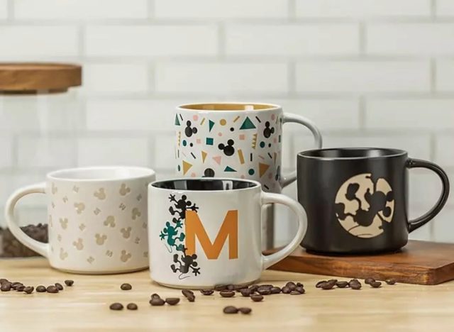 zak designs 15-ounce ceramic modern mickey mouse mug set