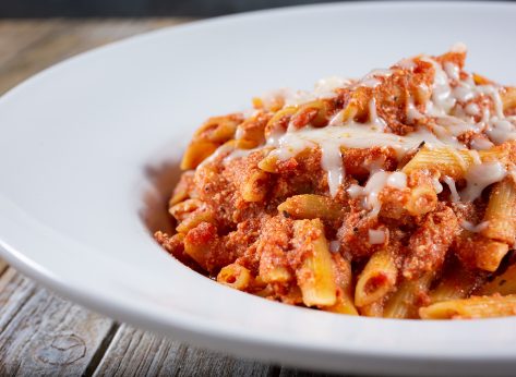 10 Restaurant Chains With the Best Baked Ziti