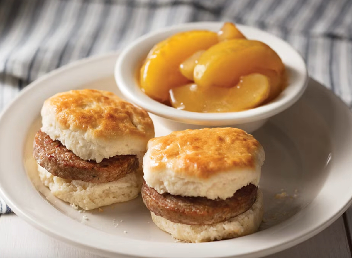 The Best LowCalorie Breakfasts at 10 Major Restaurant Chains