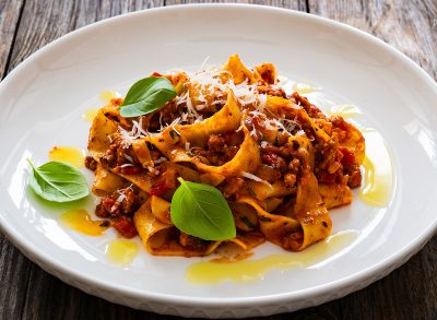 Tagliatelle con ragù alla bolognese