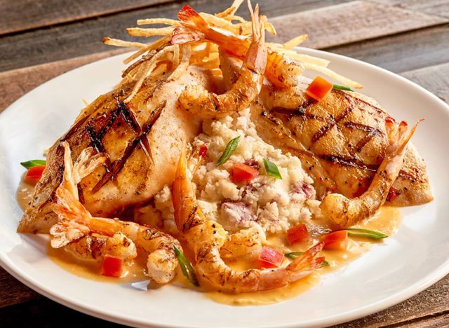 Bubba Gump's Bourbon St. Mahi Mahi & Shrimp