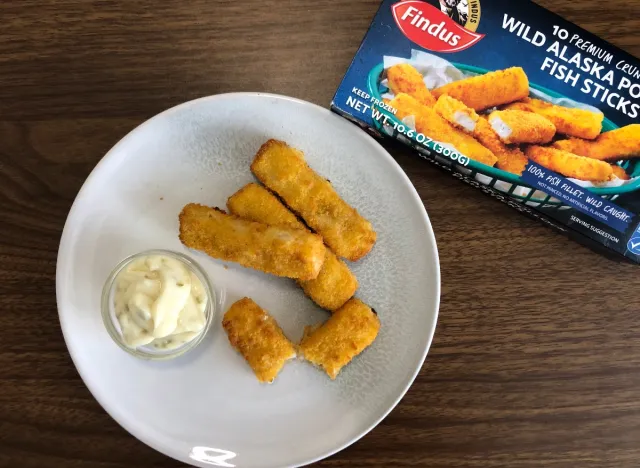 I Tried 6 Frozen Fish Sticks & One Was Perfectly Buttery & Tender