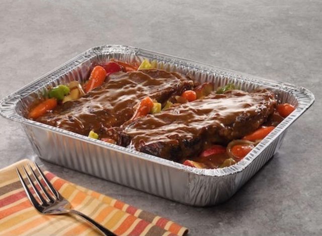 golden corral pot roast