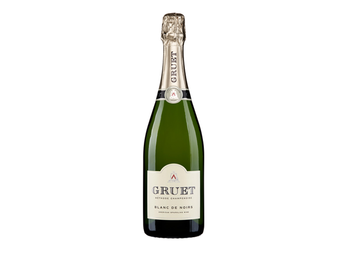 14 Best Cheap Sparkling Wines That Taste Expensive