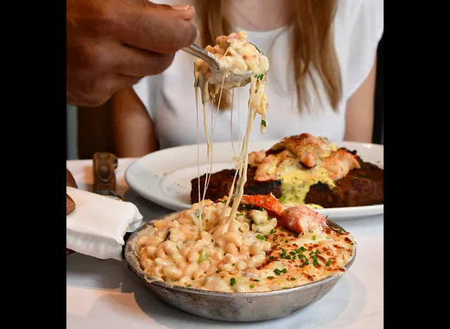 Lobster mac at Mastro's