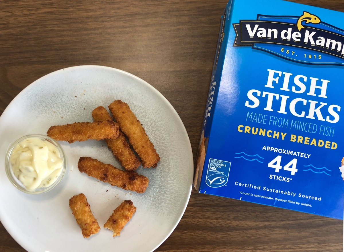 I Tried 6 Frozen Fish Sticks & One Was Perfectly Buttery & Tender