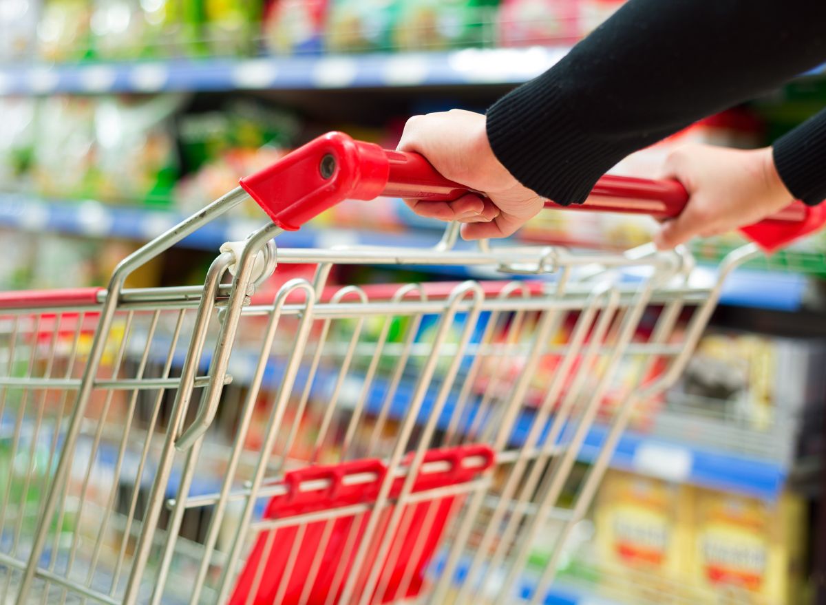 Grocery shopping cart