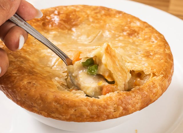 Cheddar's Scratch Kitchen homemade chicken pot pie