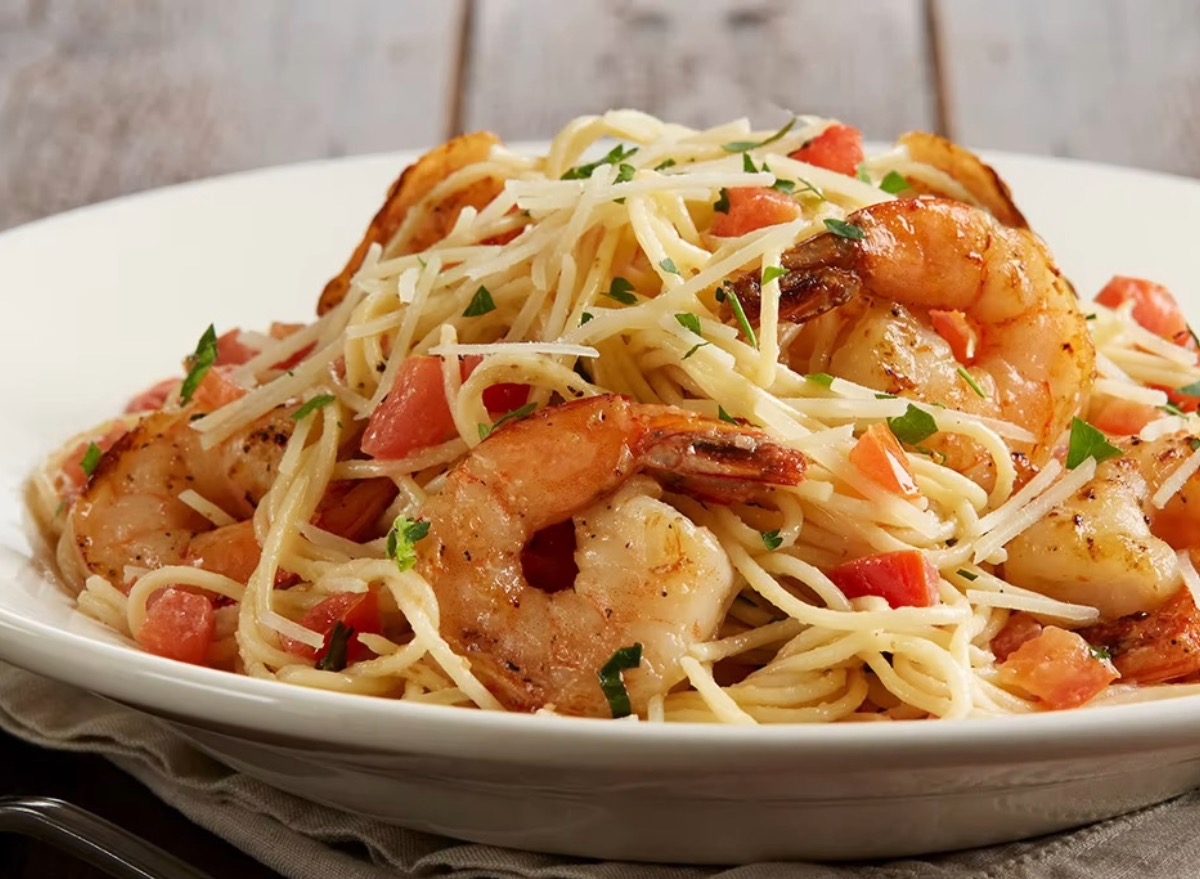 10 Restaurant Chains That Serve the Best Shrimp Scampi