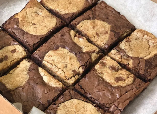 Domino's marbled cookie brownie