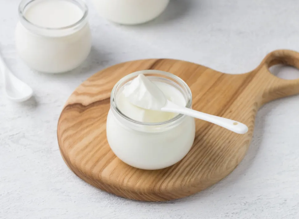 8 Best Snacks To Lose Weight & Gain Muscle