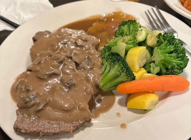 Meatloaf dinner at Marie Callender's