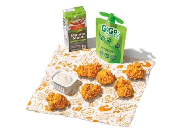 Popeyes' 6-piece nuggets kids meal