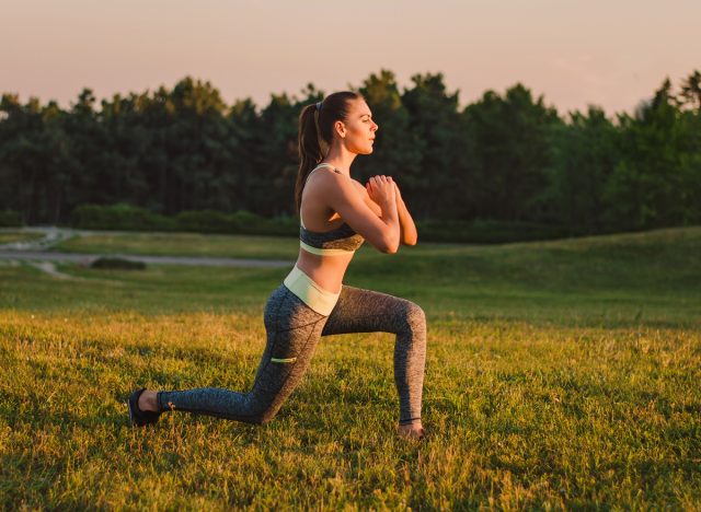 reverse lunge exercise, concept of #1 daily strength workout for slimmer waist