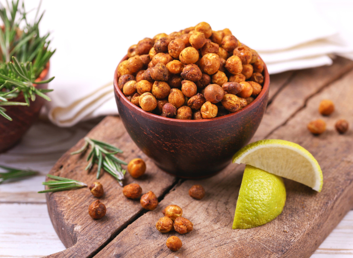 roasted chickpeas in bowl, concept of weight-loss snacks to build muscle