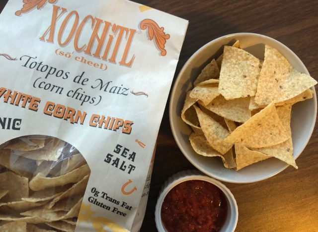 xochitl white corn chips