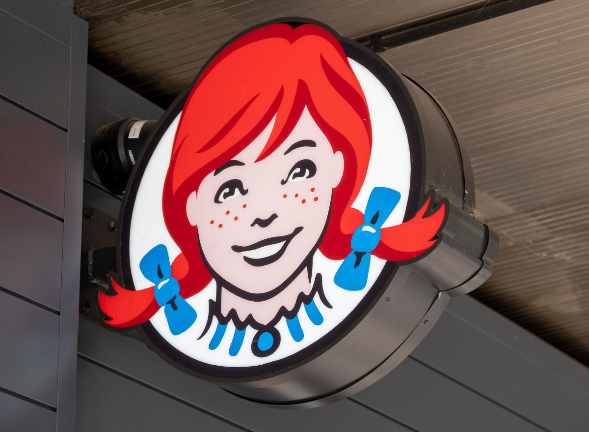 Wendy's sign