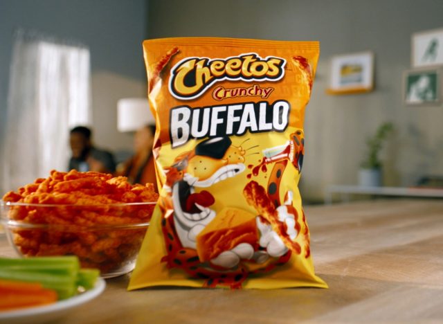cheetos crunchy buffalo