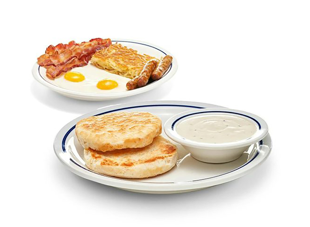 11 Breakfast Chains That Serve the Best Biscuits & Gravy