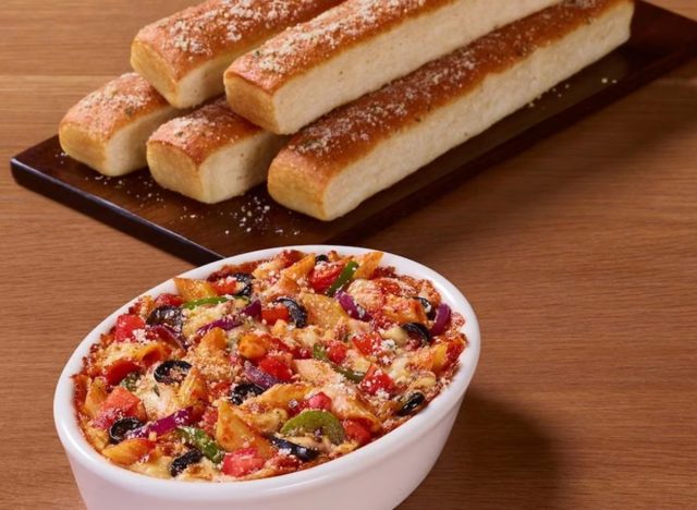 Pizza Hut Oven Baked Veggie Pasta 