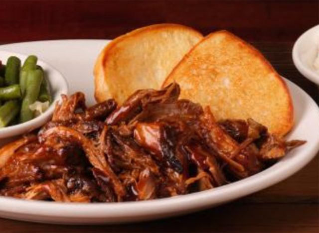 Texas Roadhouse pulled pork dinner 