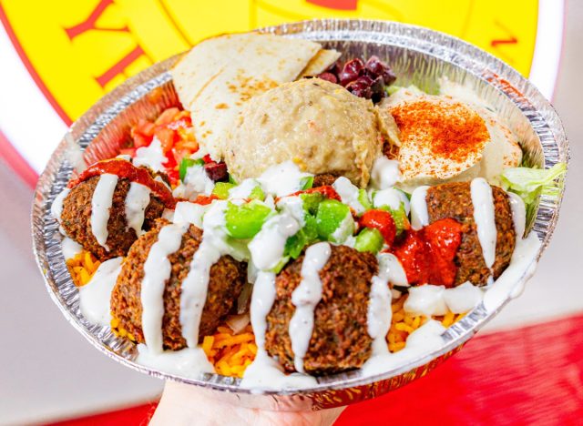 the halal guys falafel platter