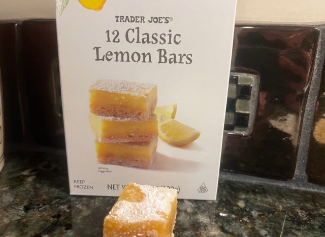 trader joe's lemon bars