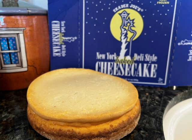 trader joe's new york deli style cheesecake