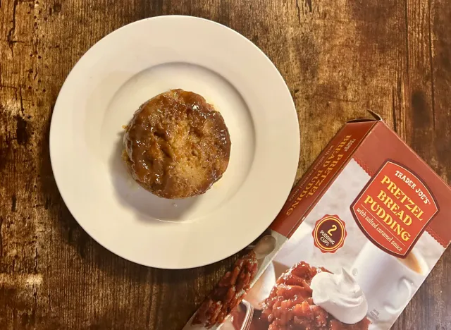 trader joe's pretzel bread pudding