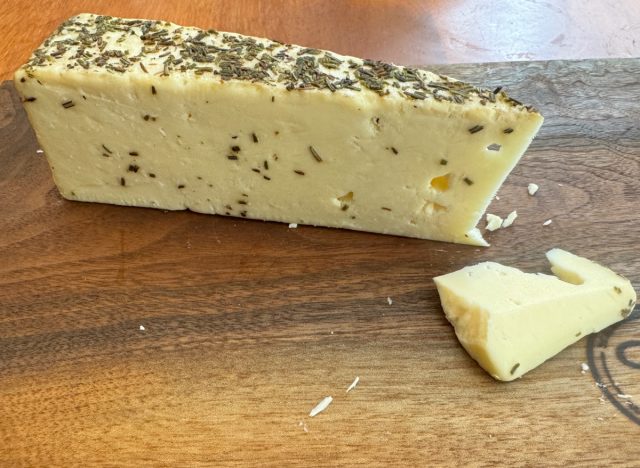 trader joe's rosemary olive oil asiago cheese