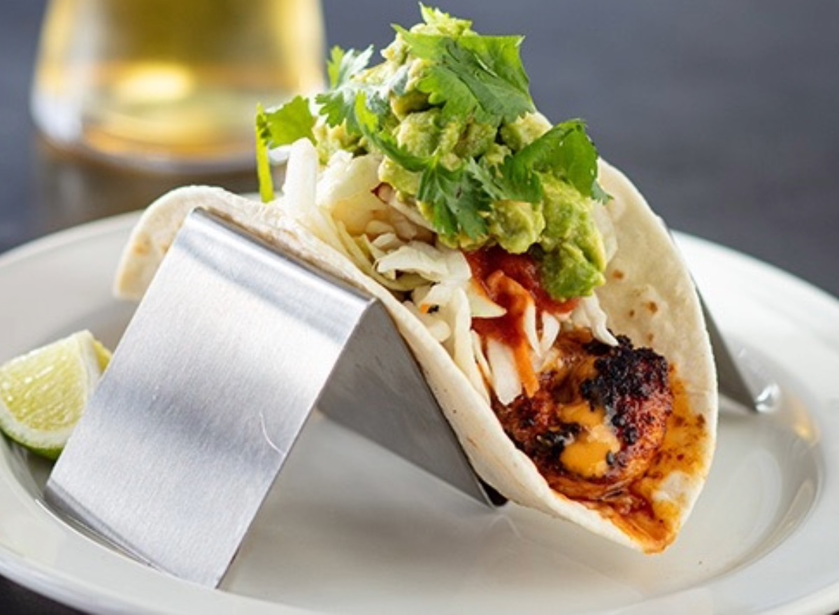 10 Restaurant Chains That Serve the Best Shrimp Tacos