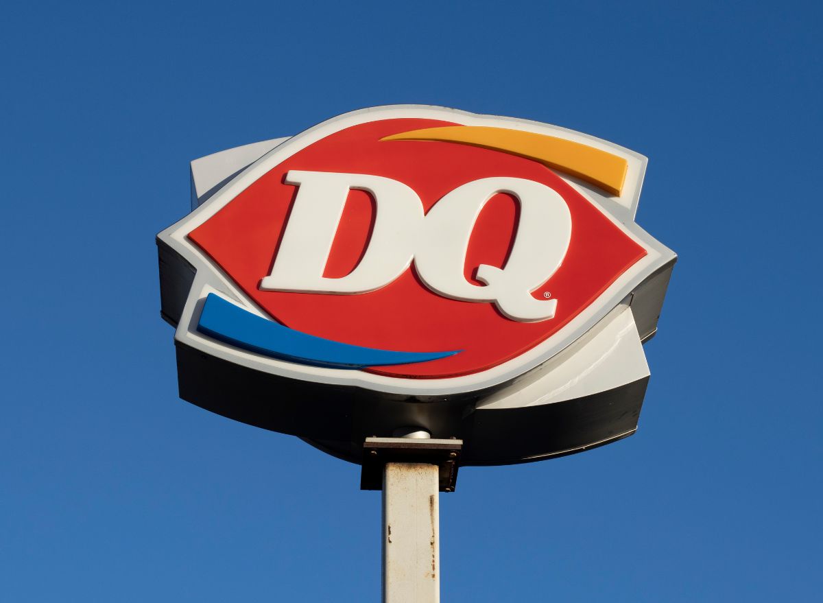 Dairy Queen sign