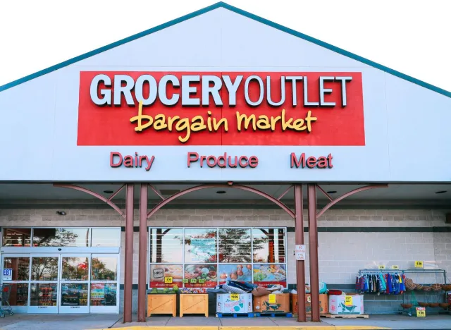 Grocery Outlet exterior
