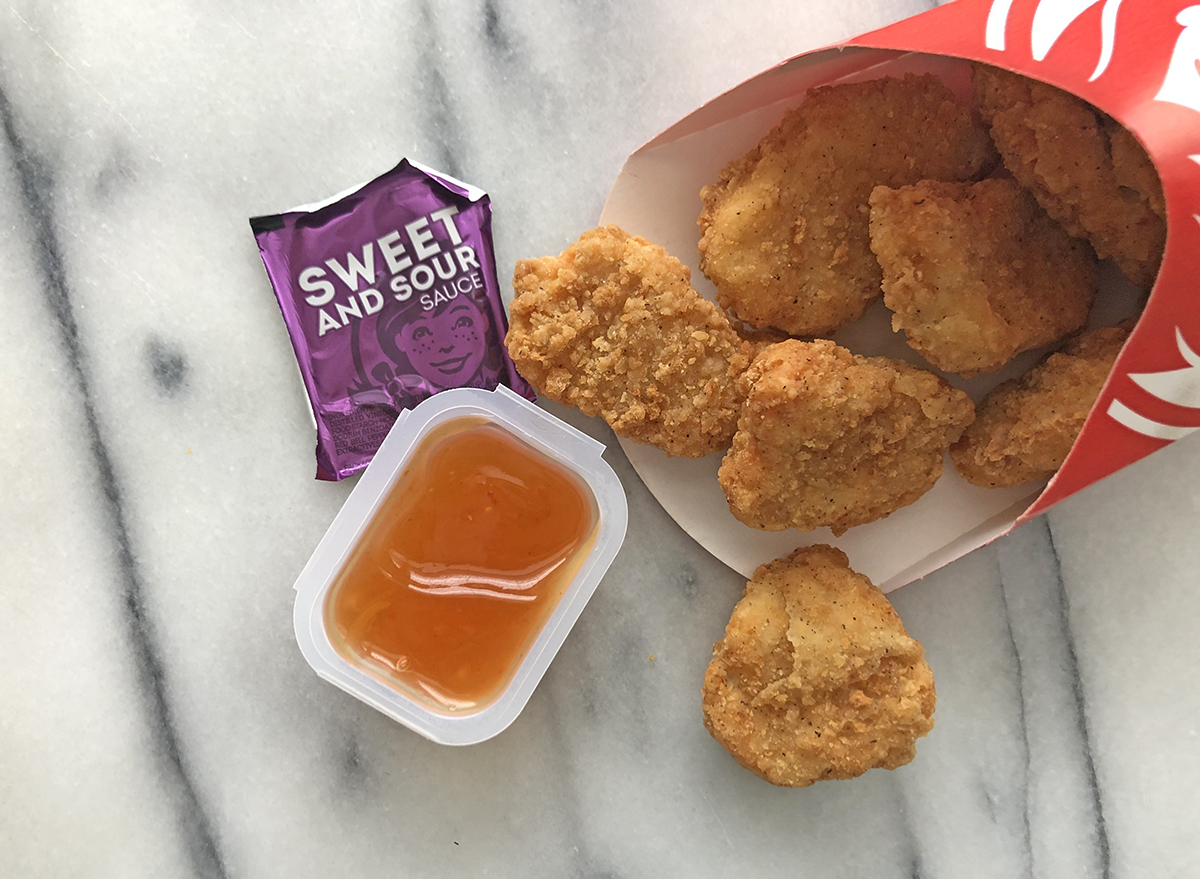 Every Wendy’s Dipping Sauce, Tasted and Ranked in 2024(00)