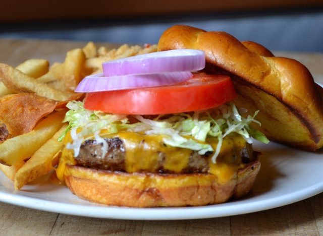 landrys seafood house burger