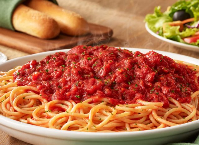 Olive Garden Spaghetti and Marinara 