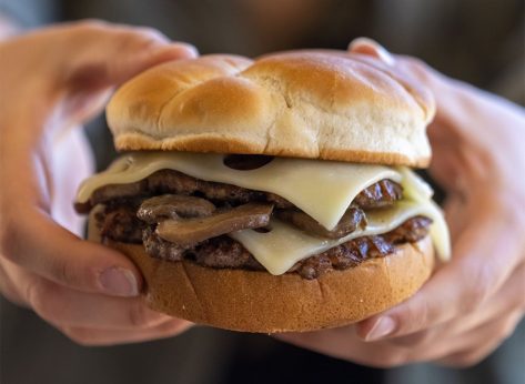 Regional Burger Chain to Open 51 New Stores in 2024