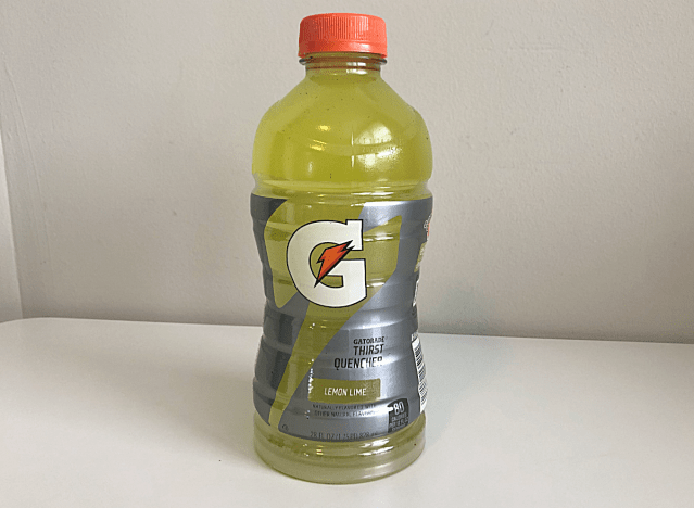 lemon lime gatorade bottle.