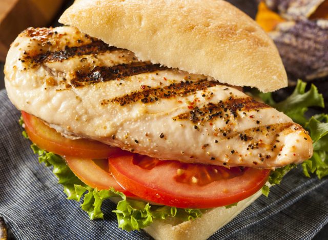 grilled chicken sandwich with lettuce and tomato