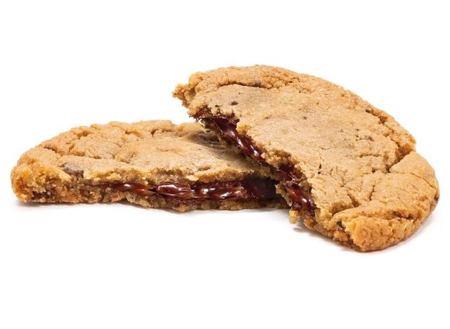 Red Robin Fudge-Stuffed Chocolate Chip Cookie