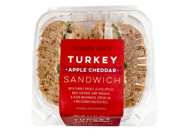 trader joe's turkey apple cheddar sandwich