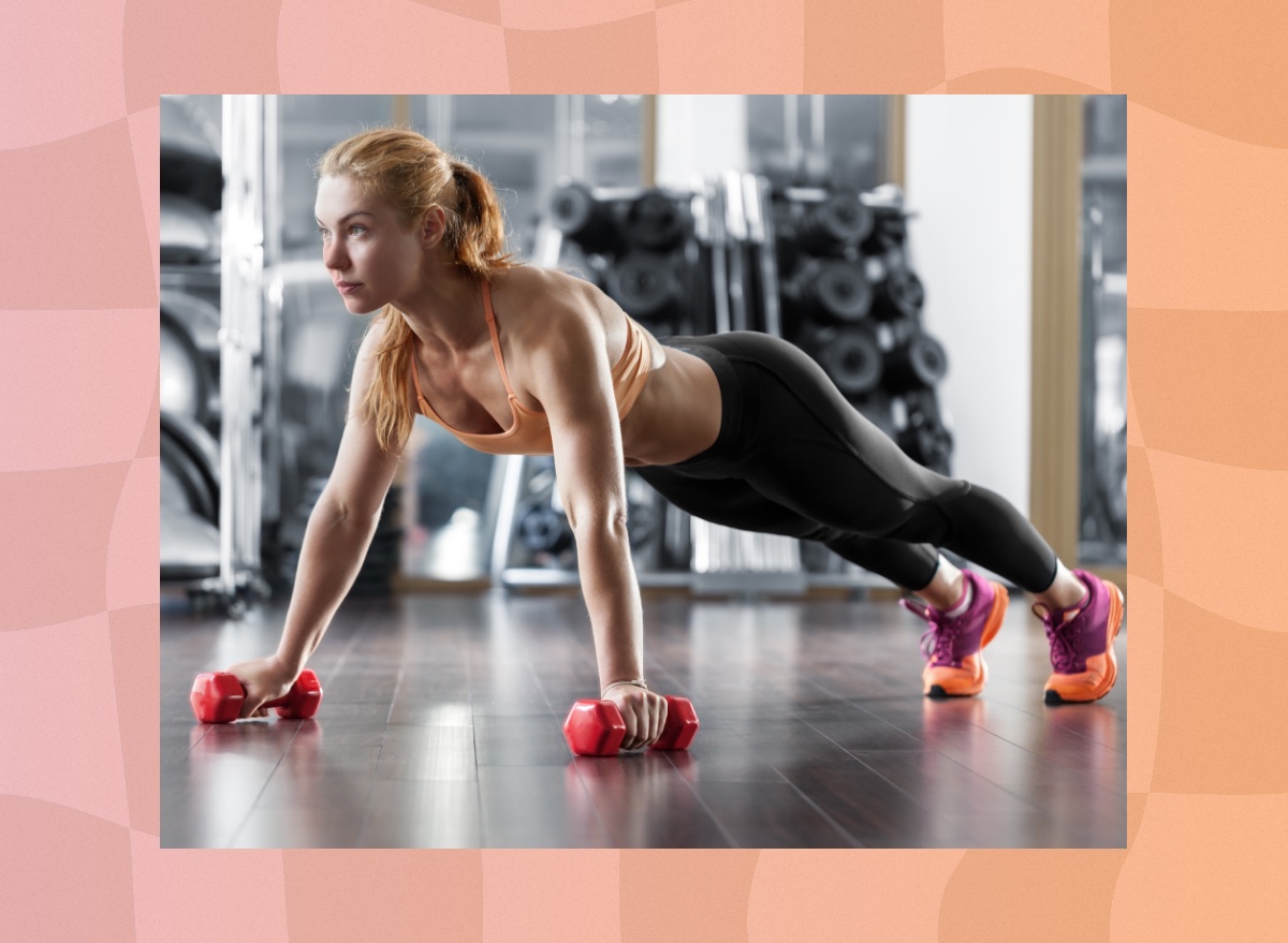 5 Best Floor Workouts To Maintain Weight Loss