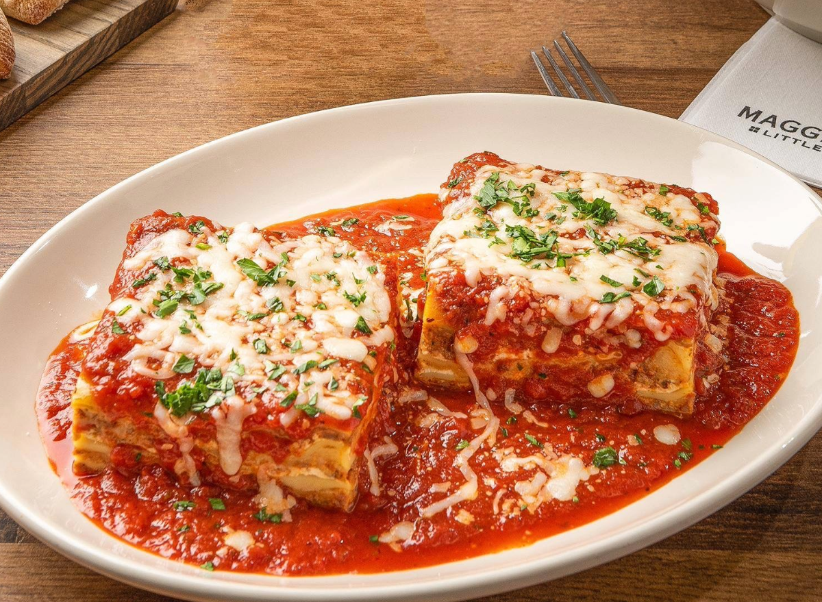 Maggianos double lasagna