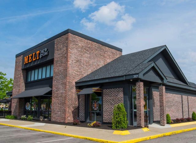 melt bar & grilled akron, ohio restaurant