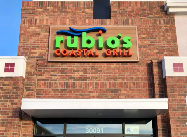 rubio's coastal grill exterior