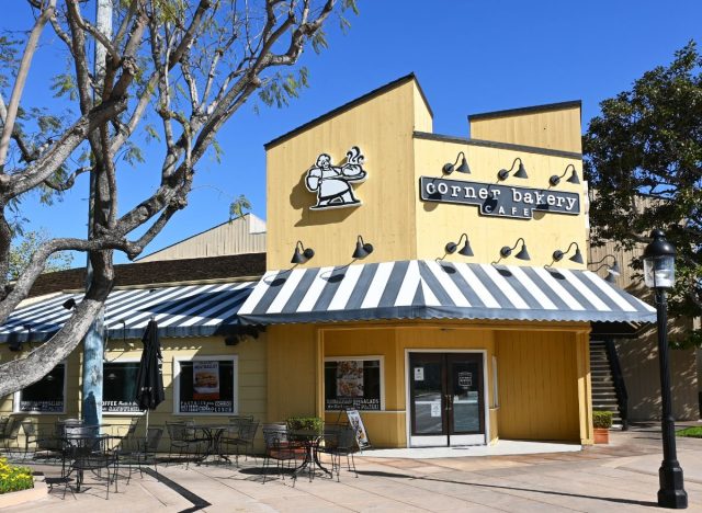 California Corner Bakery Cafe location