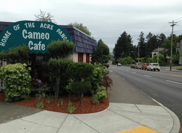 cameo cafe exterior